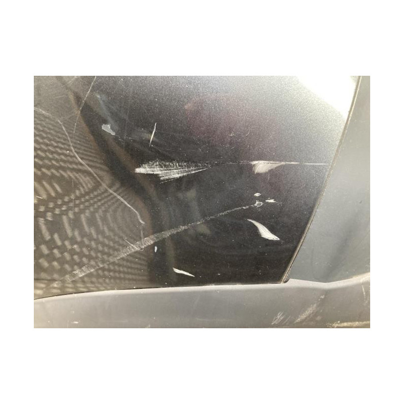 Pare choc arriere DACIA SANDERO 1 d’occasion