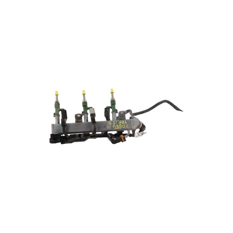 Rampe injection TOYOTA YARIS 4 d’occasion