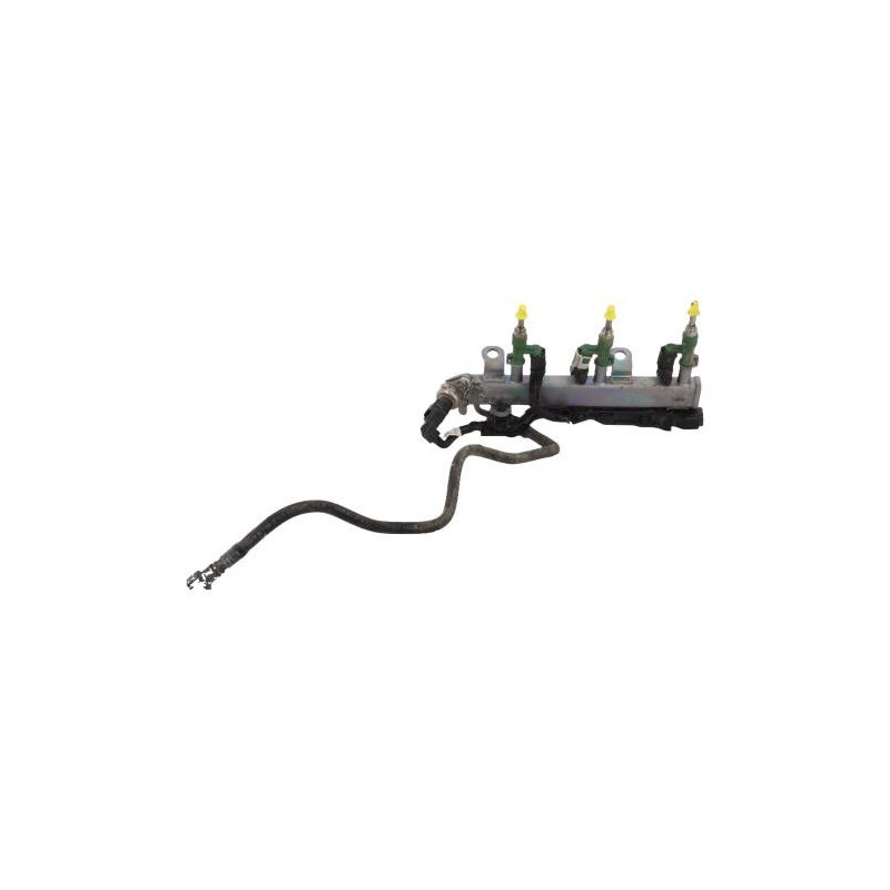 Rampe injection TOYOTA YARIS 4 d’occasion