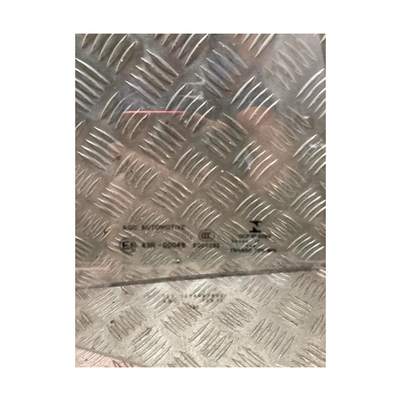 Vitre avant droit PEUGEOT EXPERT 3 PHASE 1 d’occasion