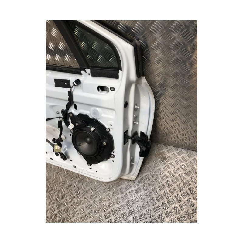 Porte avant gauche RENAULT CLIO 4 PHASE 2 d’occasion
