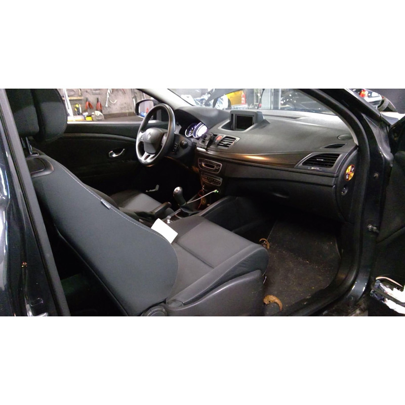 Interrupteur de leve vitre avant gauche RENAULT MEGANE 3 PHASE 1 COUPE d’occasion