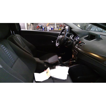 Interrupteur de leve vitre avant gauche RENAULT MEGANE 3 PHASE 1 COUPE d’occasion