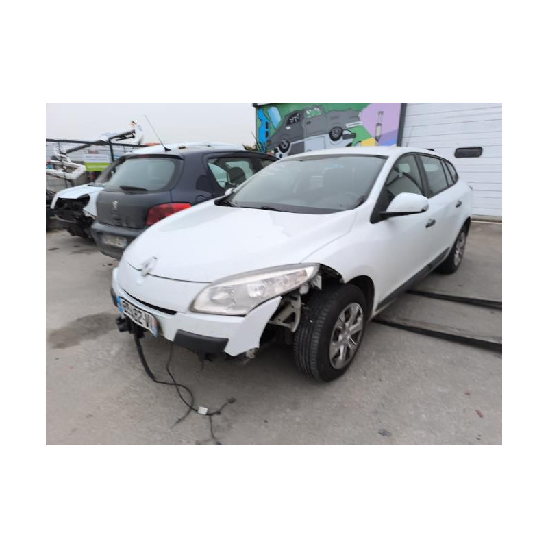 Retroviseur droit RENAULT MEGANE 3 PHASE 1 BREAK d’occasion