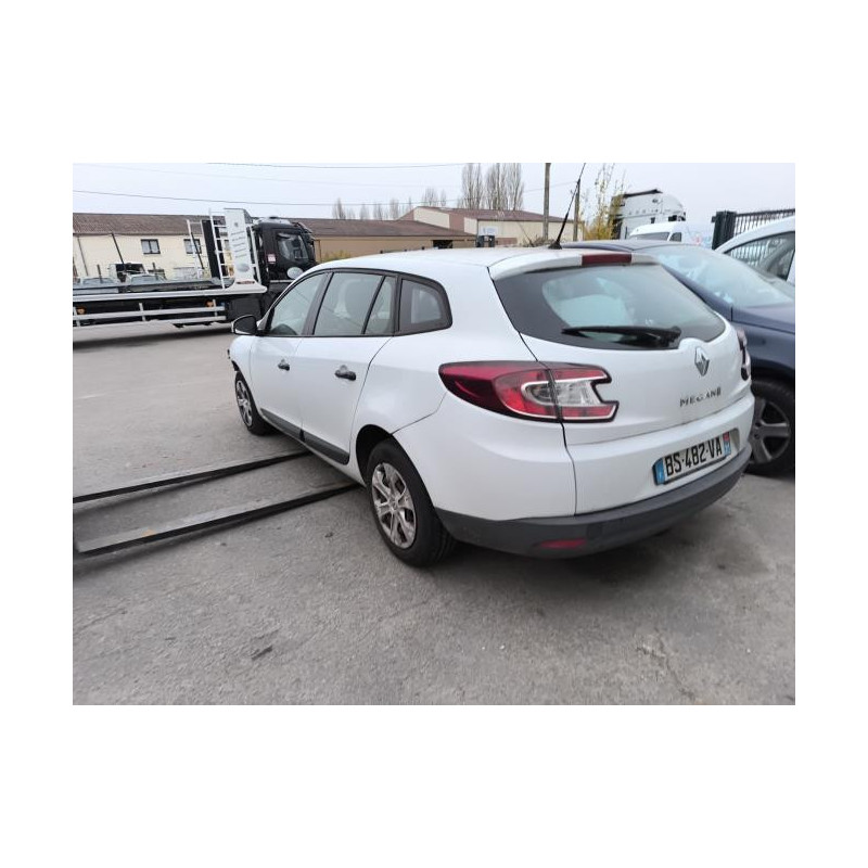 Retroviseur droit RENAULT MEGANE 3 PHASE 1 BREAK d’occasion