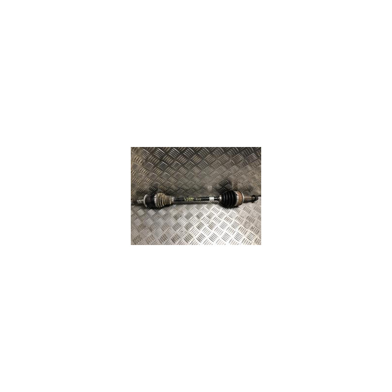 Cardan gauche (transmission) TOYOTA YARIS 4 d’occasion
