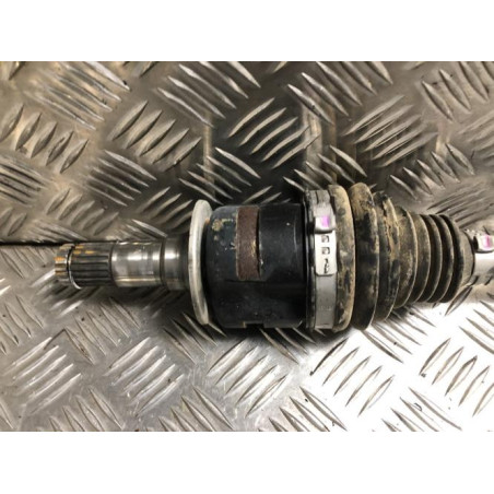 Cardan gauche (transmission) TOYOTA YARIS 4 d’occasion