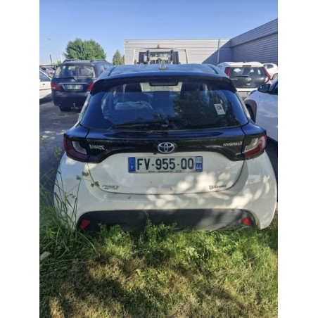 Cardan gauche (transmission) TOYOTA YARIS 4 d’occasion