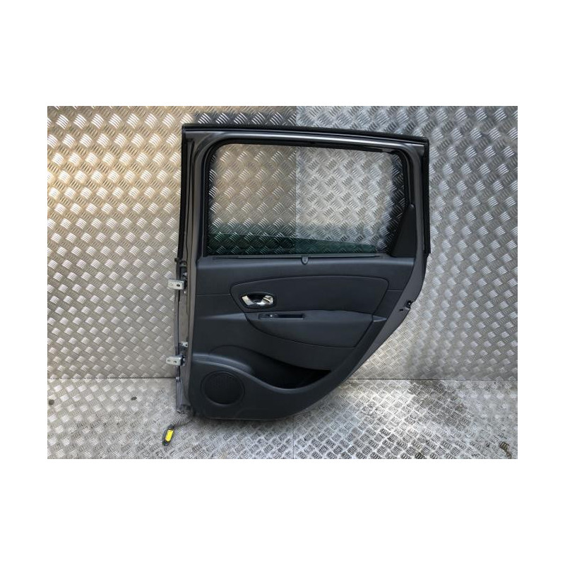Porte arriere droit RENAULT SCENIC 3 PHASE 2 d’occasion