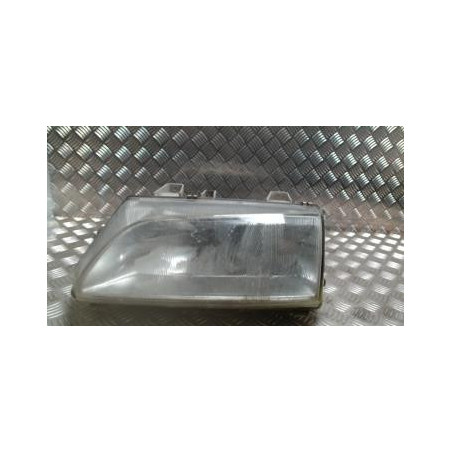 Optique avant principal gauche (feux)(phare) CITROEN EVASION PHASE 2 d’occasion