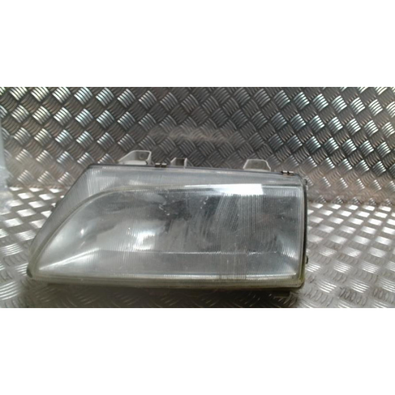 Optique avant principal gauche (feux)(phare) CITROEN EVASION PHASE 2 d’occasion