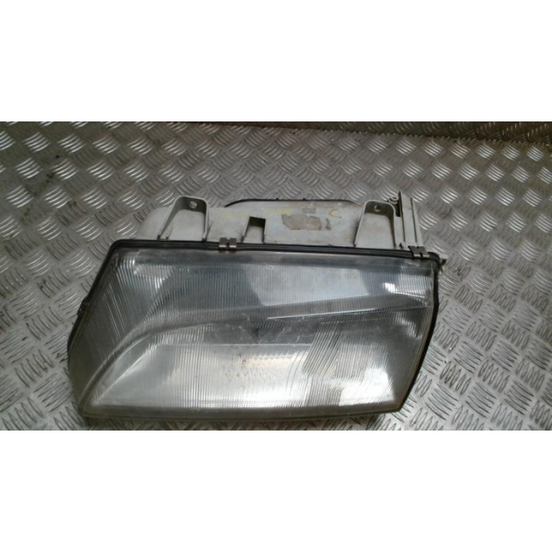 Optique avant principal gauche (feux)(phare) CITROEN EVASION PHASE 2 d’occasion