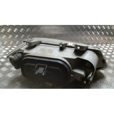 Optique avant principal gauche (feux)(phare) CITROEN EVASION PHASE 2 d’occasion