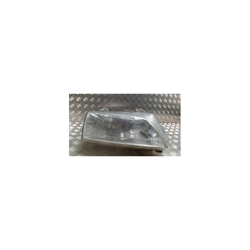 Optique avant principal droit (feux)(phare) CITROEN EVASION PHASE 2 d’occasion