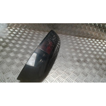 Feu arriere principal droit (feux) OPEL CORSA C PHASE 2 d’occasion