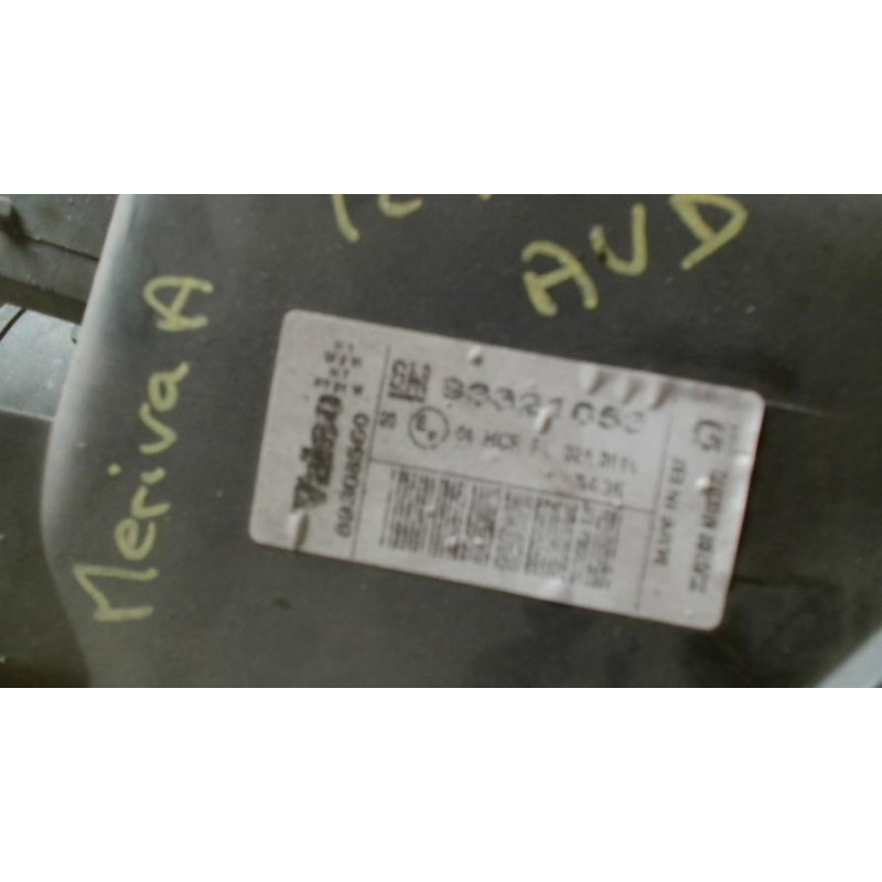 Optique avant principal droit (feux)(phare) OPEL MERIVA A PHASE 2 d’occasion