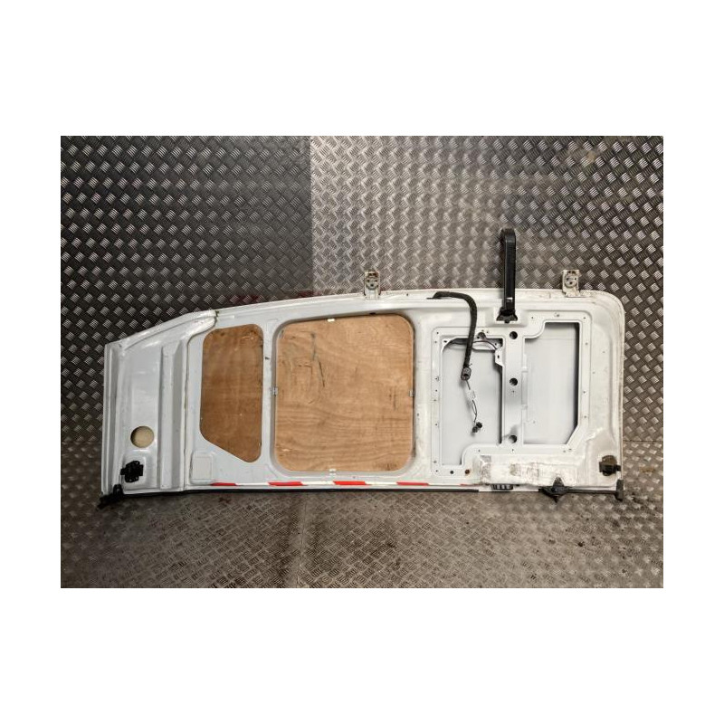 Porte de coffre gauche RENAULT MASTER 3 PHASE 3 d’occasion