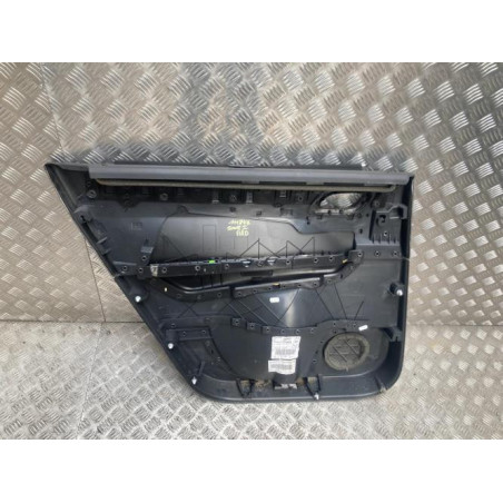 Panneau de porte arriere droit PEUGEOT 5008 1 PHASE 1 d’occasion