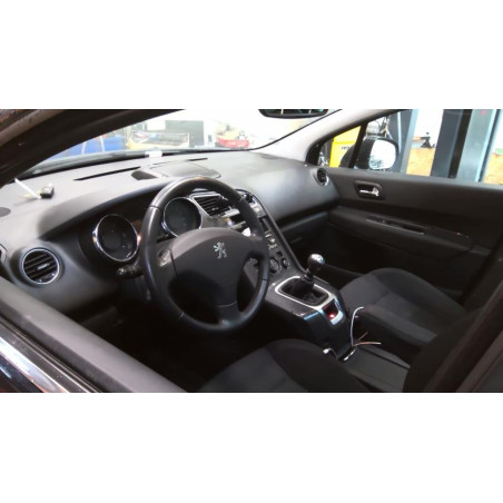 Panneau de porte arriere gauche PEUGEOT 5008 1 PHASE 1 d’occasion