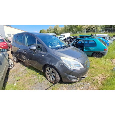 Platine feu arriere gauche OPEL MERIVA B PHASE 1 d’occasion