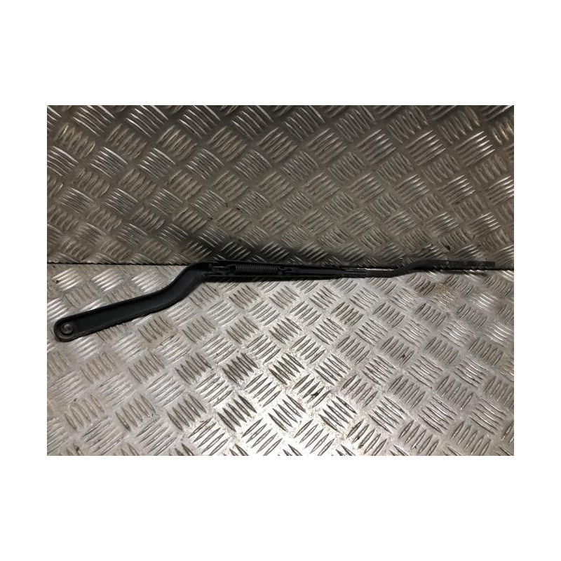 Bras essuie glace avant gauche RENAULT TWINGO 3 PHASE 2 d’occasion