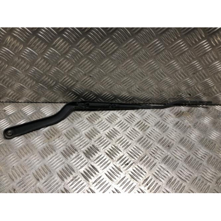 Bras essuie glace avant gauche RENAULT TWINGO 3 PHASE 2 d’occasion
