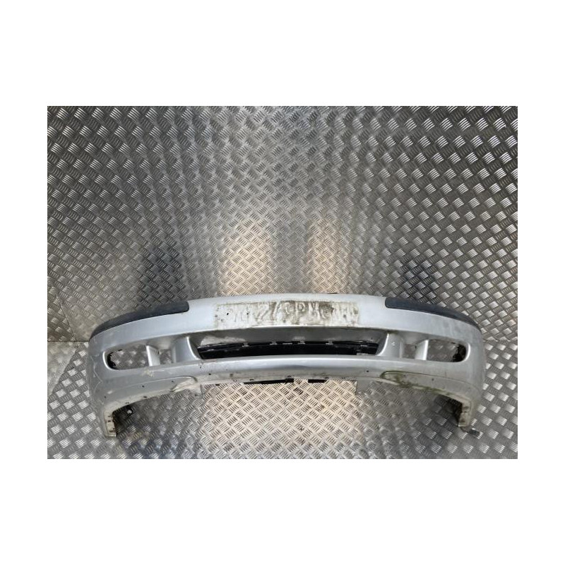 Pare choc avant VOLVO V 40 1 PHASE 2 BREAK d’occasion