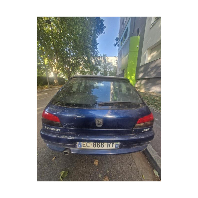 Pare choc arriere PEUGEOT 306 PHASE 2 d’occasion