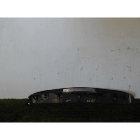Feu arriere stop central CITROEN C4 1 PHASE 1 d’occasion