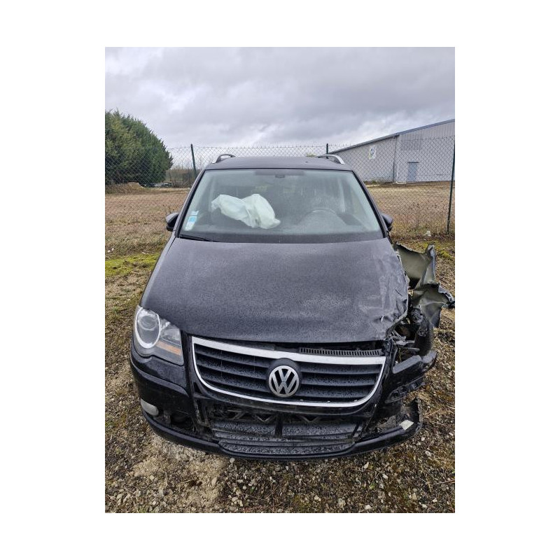 Attache ceinture arriere centrale VOLKSWAGEN TOURAN 1 PHASE 2 d’occasion