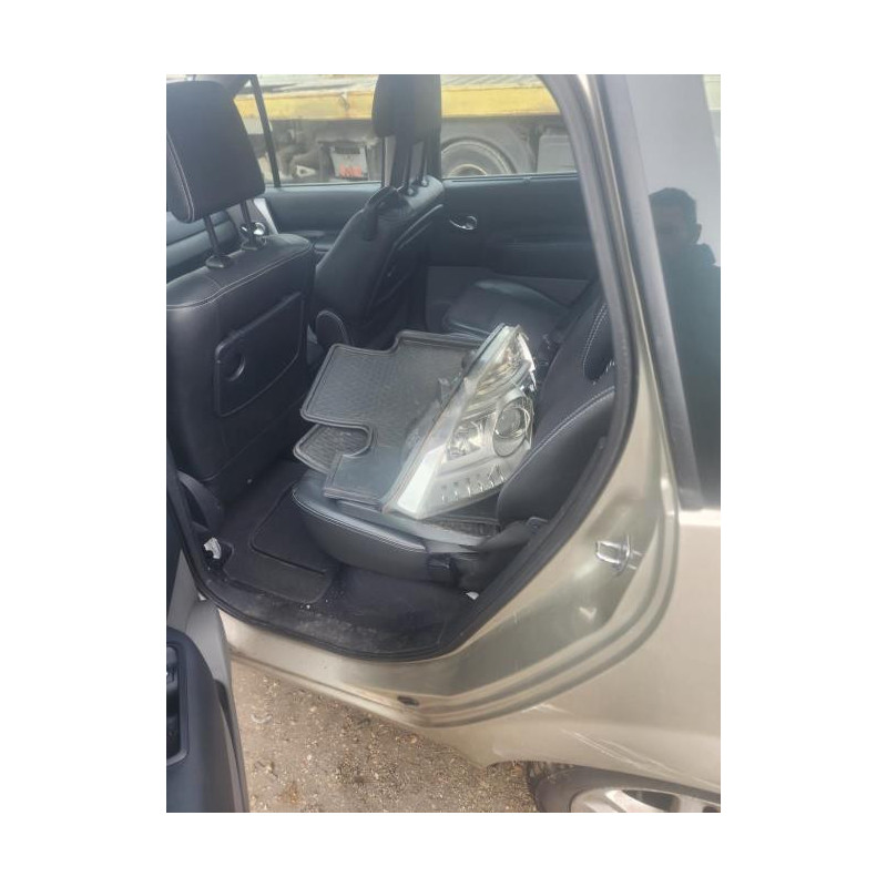 Fusee avant gauche RENAULT SCENIC 2 PHASE 2 d’occasion