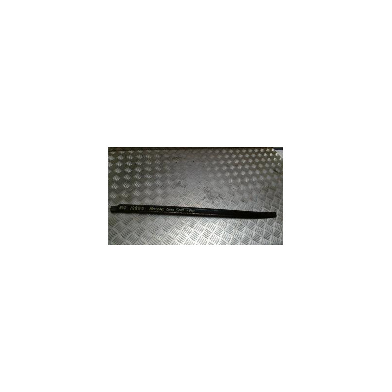 Baguette de porte avant droite NISSAN MICRA 3 PHASE 1 d’occasion