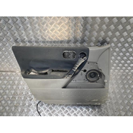 Panneau de porte avant gauche RENAULT MEGANE 2 PHASE 2 d’occasion