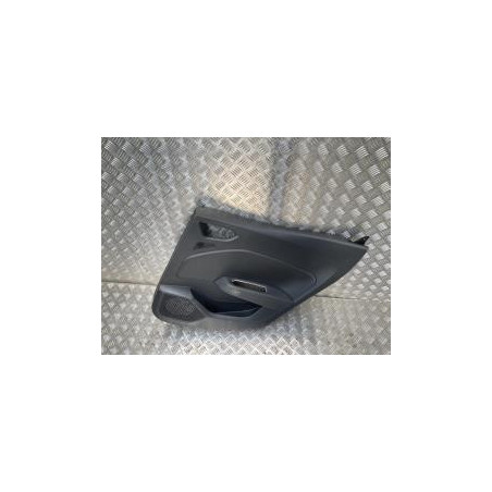 Panneau de porte arriere droit RENAULT CLIO 5 PHASE 1 d’occasion