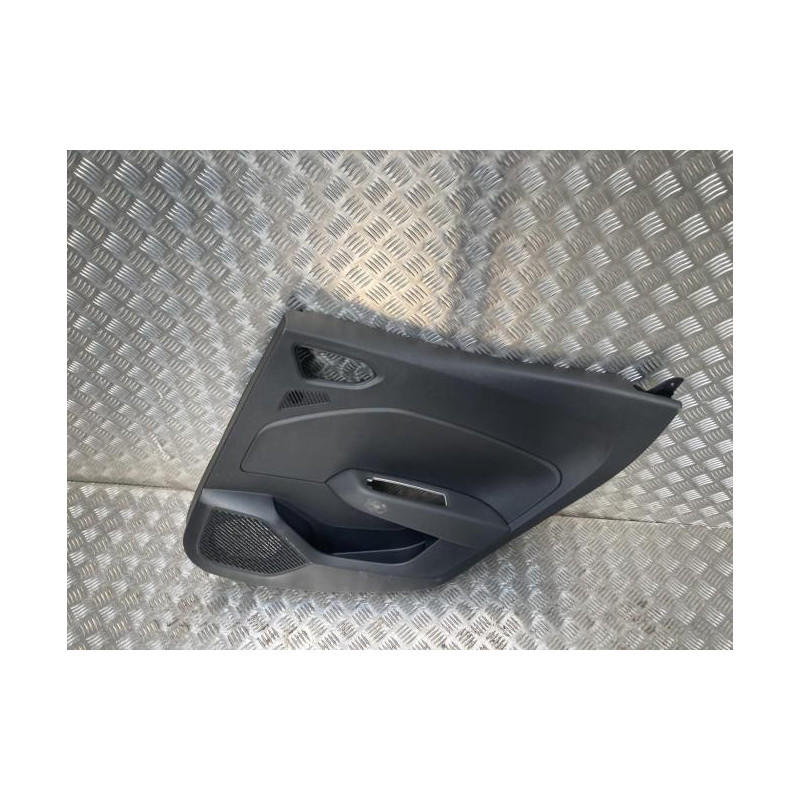 Panneau de porte arriere droit RENAULT CLIO 5 PHASE 1 d’occasion