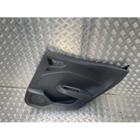Panneau de porte arriere droit RENAULT CLIO 5 PHASE 1 d’occasion