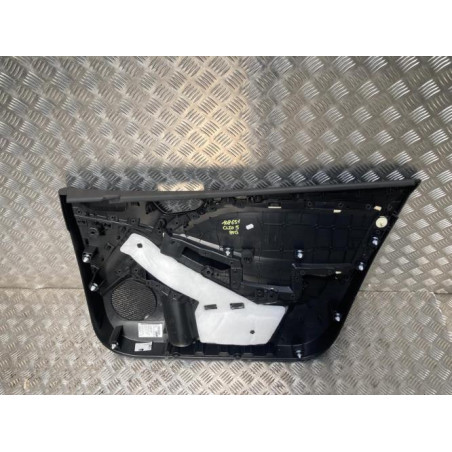 Panneau de porte avant gauche RENAULT CLIO 5 PHASE 1 d’occasion