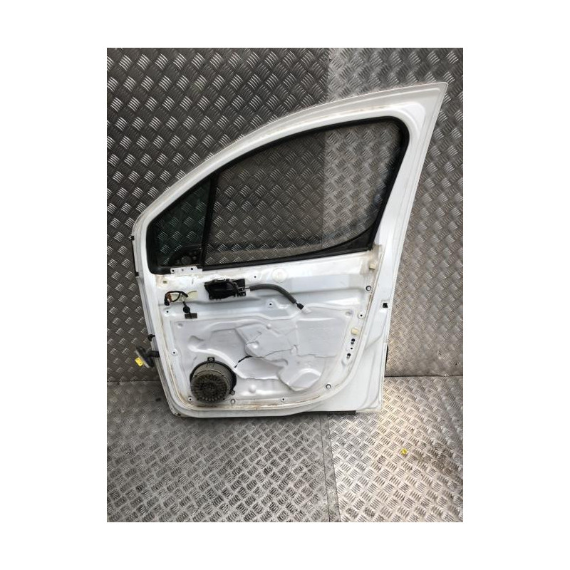 Porte avant droit CITROEN BERLINGO 2 PHASE 2 d’occasion