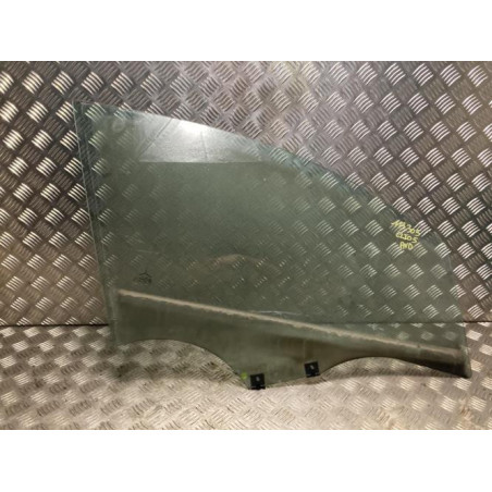 Vitre avant droit RENAULT CLIO 5 PHASE 1 d’occasion