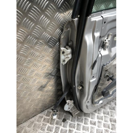 Porte arriere droit VOLVO V 40 1 PHASE 2 BREAK d’occasion