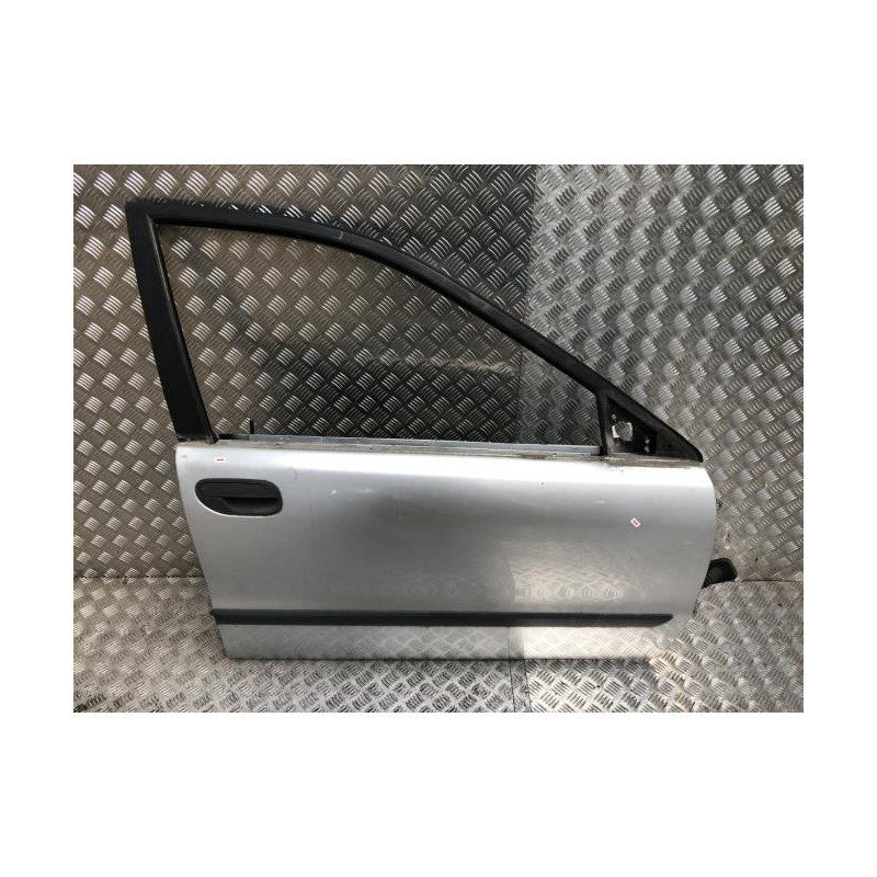 Porte avant droit VOLVO V 40 1 PHASE 2 BREAK d’occasion