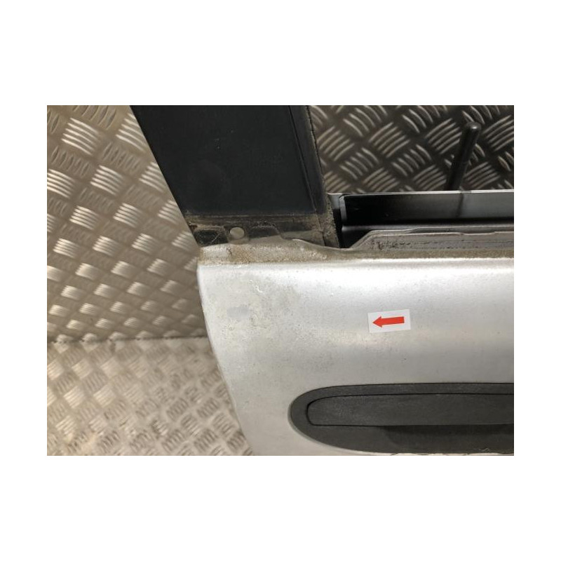 Porte avant droit VOLVO V 40 1 PHASE 2 BREAK d’occasion