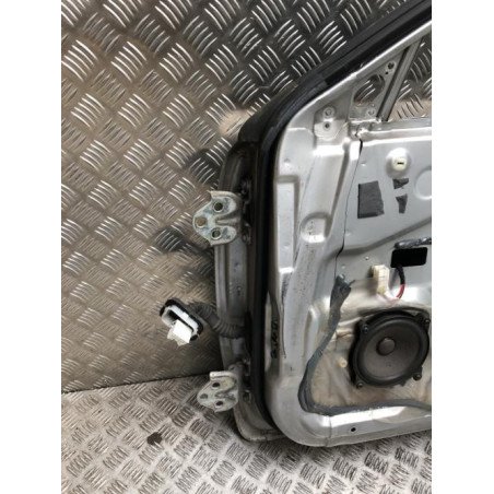 Porte avant droit VOLVO V 40 1 PHASE 2 BREAK d’occasion