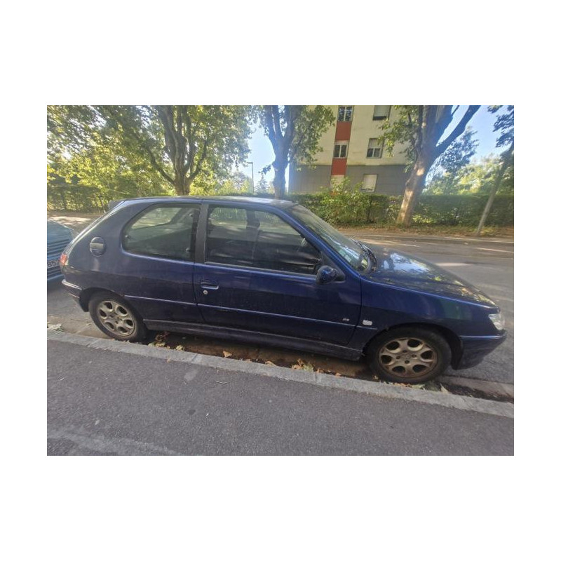 Porte avant gauche PEUGEOT 306 PHASE 2 d’occasion