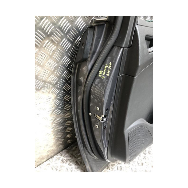 Porte arriere droit OPEL MERIVA B PHASE 1 d’occasion