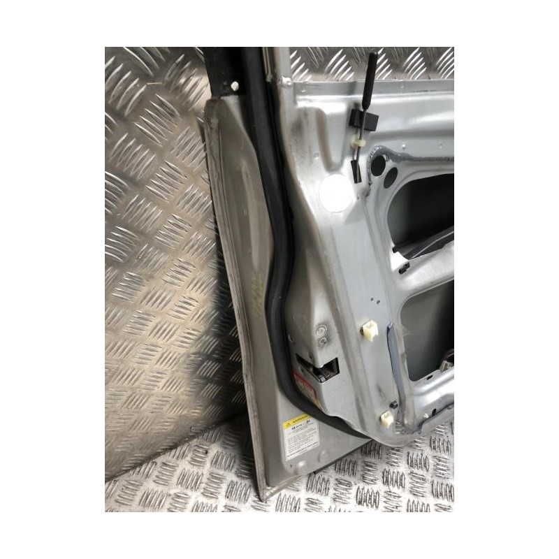 Porte avant gauche VOLVO V 40 1 PHASE 2 BREAK d’occasion
