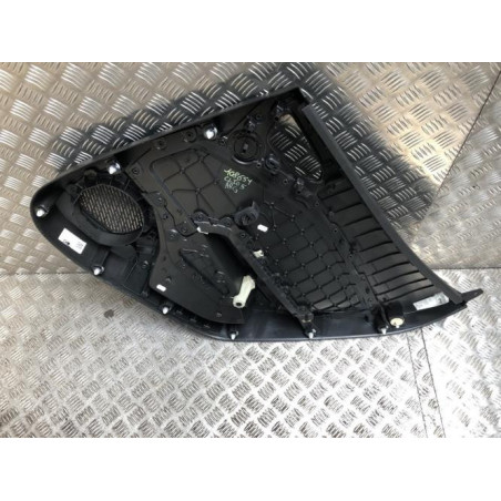 Panneau de porte arriere gauche RENAULT CLIO 5 PHASE 1 d’occasion