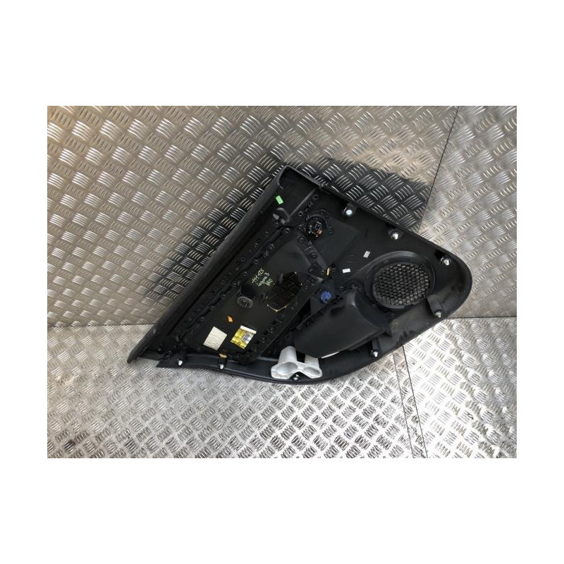 Panneau de porte arriere droit RENAULT LAGUNA 3 PHASE 1 BREAK d’occasion
