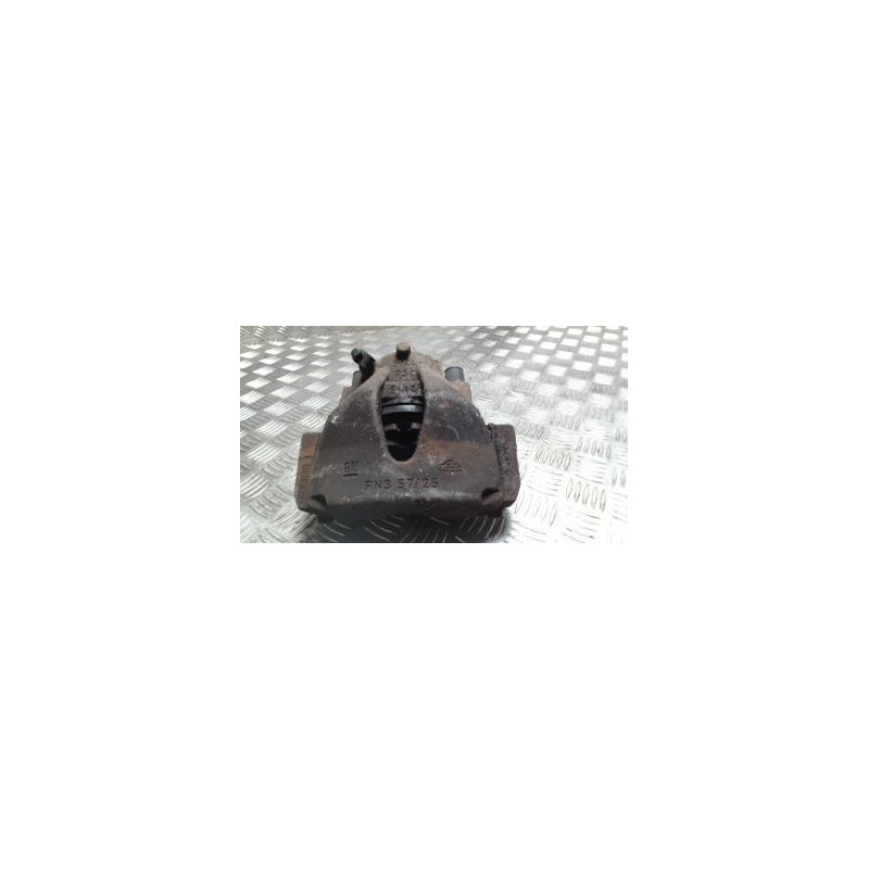 Etrier avant droit (freinage) OPEL MERIVA A PHASE 1 d’occasion