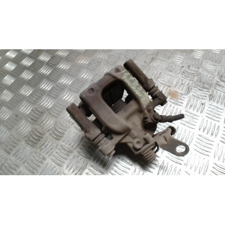 Etrier arriere droit (freinage) VOLKSWAGEN TOURAN 2 d’occasion